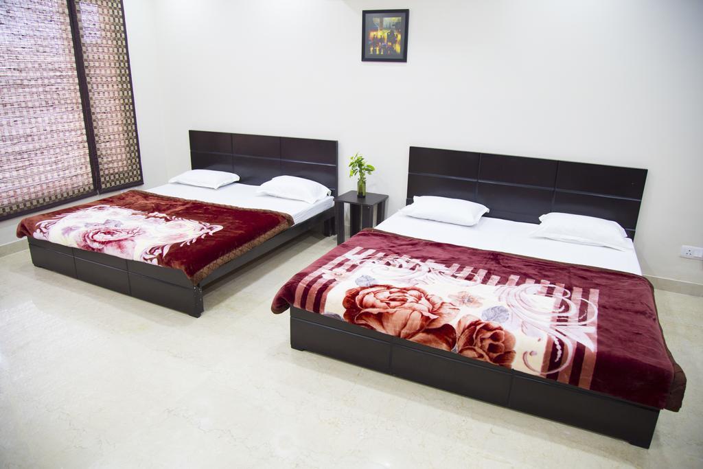 The Mulberry House Bed & Breakfast New Delhi Exterior photo
